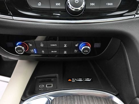 Used 2023 Buick Enclave Avenir w/ Avenir Technology Package FWD image 15