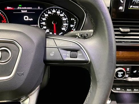 Used 2022 Audi Q5 2.0T Premium image 20