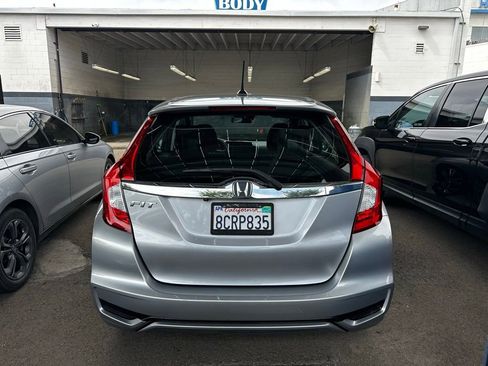 Used 2018 Honda Fit EX image 25