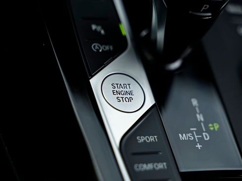 Used 2023 BMW X3 sDrive30i w/ Convenience Package image 39