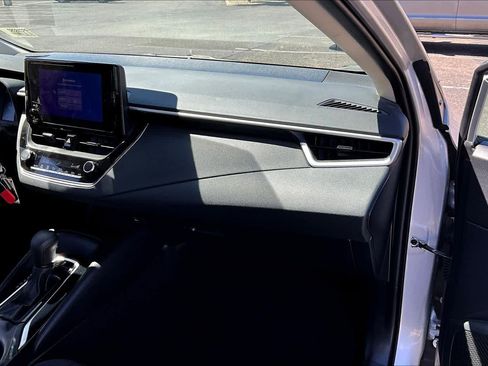 Certified 2024 Toyota Corolla LE image 18