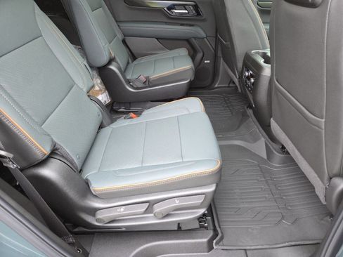 New 2026 GMC Yukon AT4 w/ AT4 Premium Plus Package AWD/4WD image 28