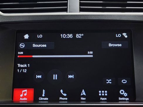 Used 2018 Ford Explorer XLT w/ Equipment Group 202A AWD/4WD image 20