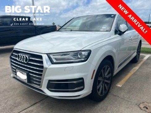 Used 2017 Audi Q7 3.0T Premium AWD/4WD image 1