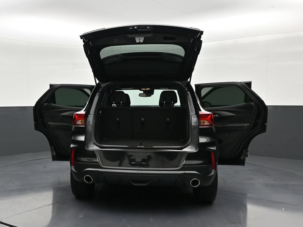 Used 2023 Chevrolet TrailBlazer RS w/ Convenience Package FWD image 33
