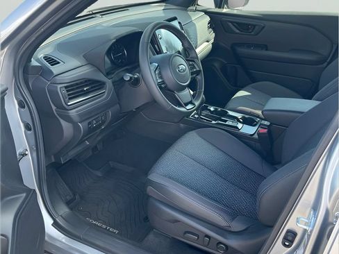 Used 2026 Subaru Forester Premium AWD/4WD image 8