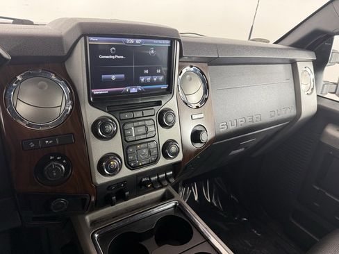 Used 2013 Ford F250 Lariat w/ Lariat Ultimate Pkg image 27