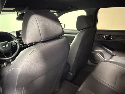 Used 2023 Honda Civic Sport image 32