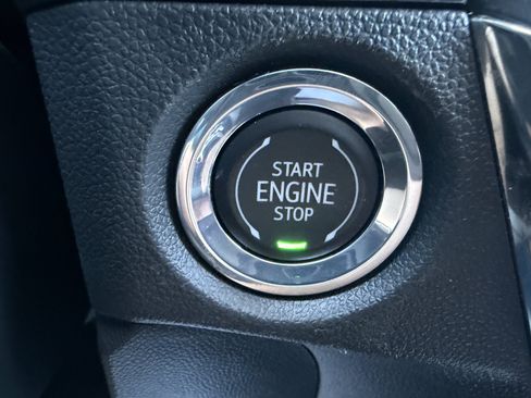 Used 2024 Buick Encore GX Preferred w/ Comfort Package FWD image 20