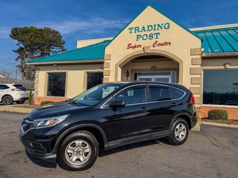 Used 2015 Honda CR-V LX image 3