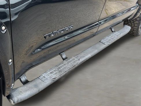 Used 2018 Toyota Tundra SR5 w/ SR5 Upgrade Package image 18