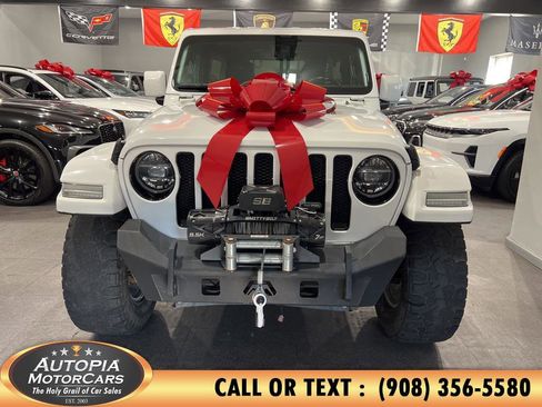 Used 2021 Jeep Wrangler Unlimited Sahara image 9