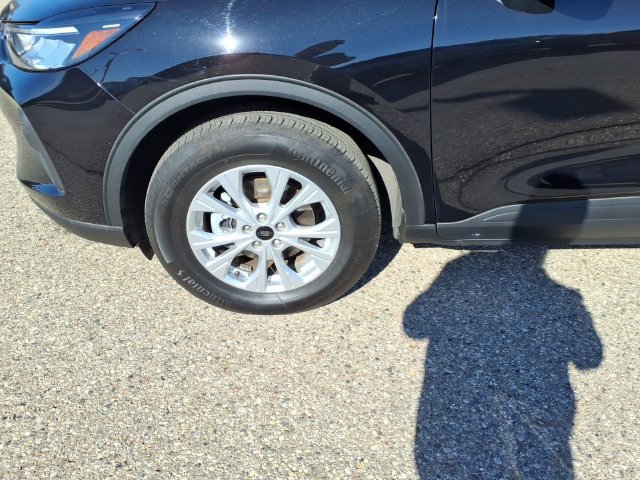 Certified 2023 Ford Escape Active AWD/4WD image 4