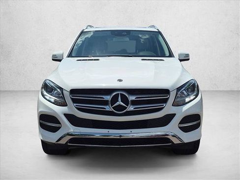 Used 2017 Mercedes-Benz GLE 350 image 2