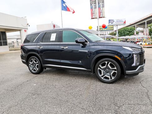 Used 2025 Hyundai Palisade SEL FWD image 6