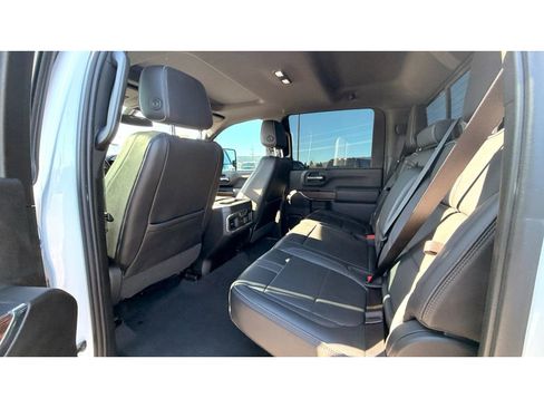 Used 2023 Chevrolet Silverado 3500 High Country image 13