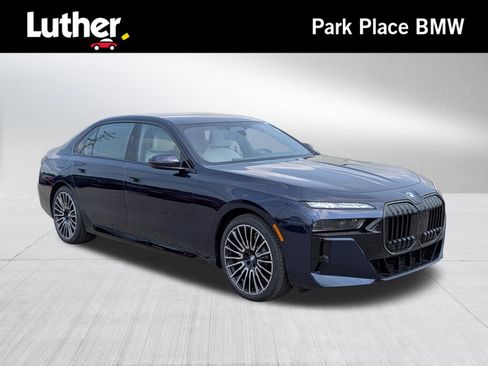New 2026 BMW 740i xDrive w/ Executive Package AWD/4WD image 1