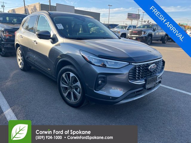 Used 2024 Ford Escape Platinum AWD/4WD 360° Tour