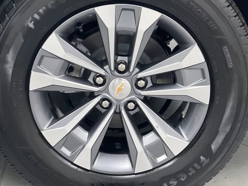 Used 2026 Chevrolet Equinox LT FWD image 58