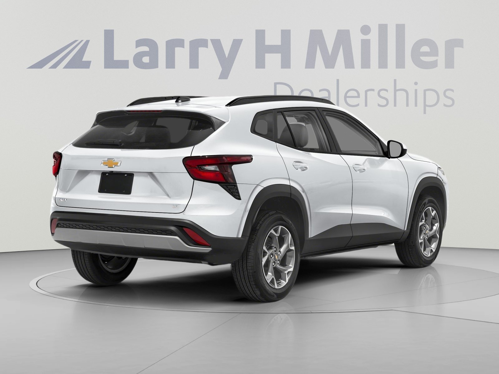 Used 2025 Chevrolet Trax RS w/ Driver Confidence Package FWD image 2
