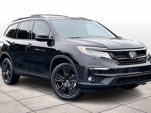 Used 2021 Honda Pilot Black Edition image 2