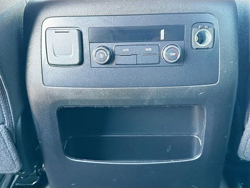 Used 2020 Chevrolet Suburban LS w/ Enhanced Driver Alert Package image 19