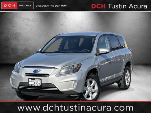 Used 2014 Toyota RAV4 EV image 1