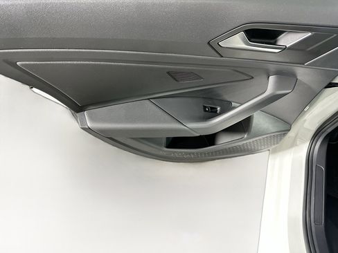 Used 2019 Volkswagen Jetta SE image 25