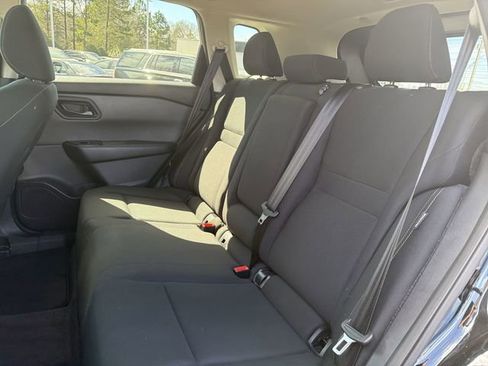Used 2024 Nissan Rogue S image 21