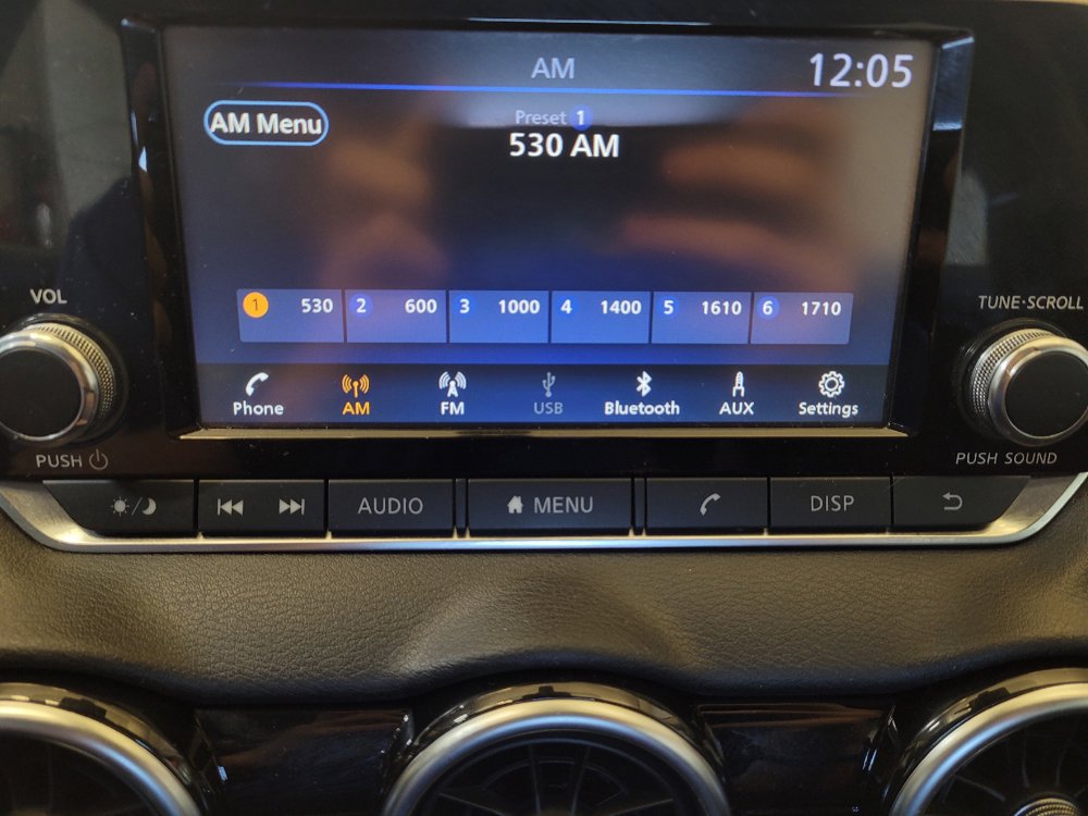 Used 2024 Nissan Sentra S FWD image 25