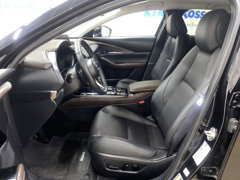 Certified 2025 MAZDA CX-30 AWD 2.5 S w/ Premium Package image 9