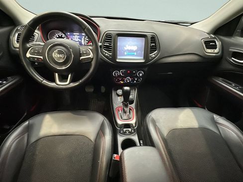 Used 2019 Jeep Compass Trailhawk w/ Cold Weather Group AWD/4WD image 20