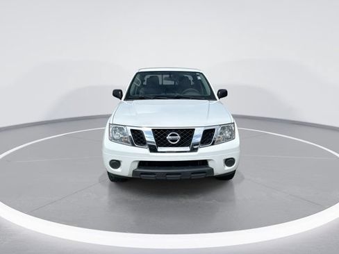Used 2019 Nissan Frontier SV RWD image 10