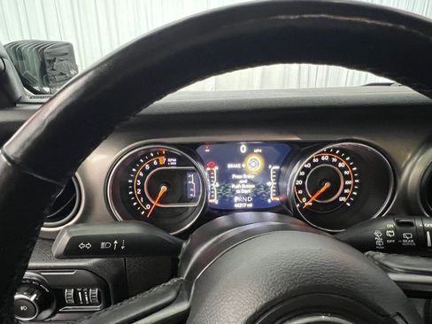 Used 2020 Jeep Wrangler Unlimited Sport AWD/4WD image 13