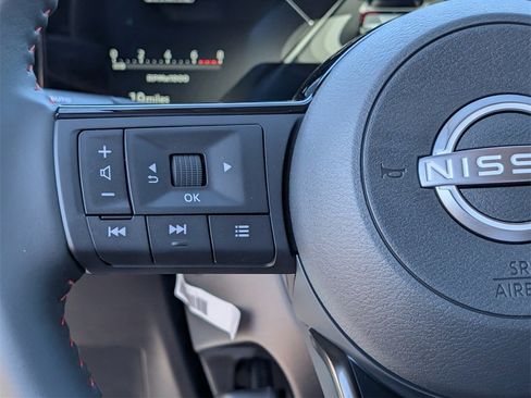 New 2026 Nissan Kicks SR w/ Cold Weather Package image 14