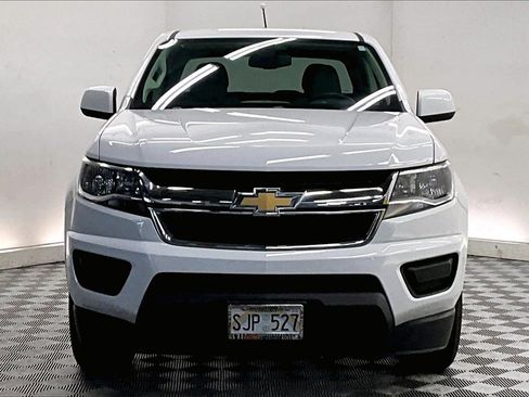 Used 2017 Chevrolet Colorado W/T w/ WT Convenience Package image 2