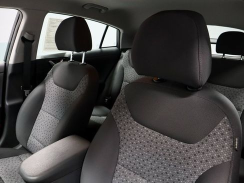 Used 2018 Hyundai Ioniq Blue image 25