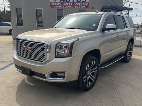 Used 2017 GMC Yukon Denali w/ Open Road Package RWD image 32