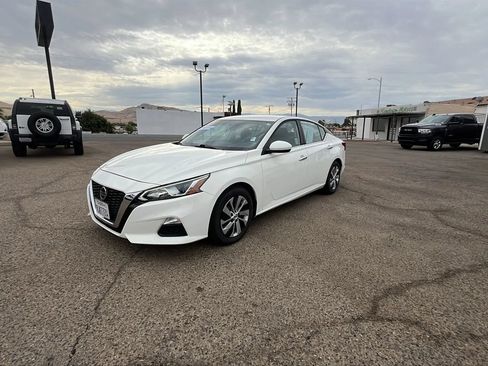 Used 2020 Nissan Altima 2.5 S FWD image 1