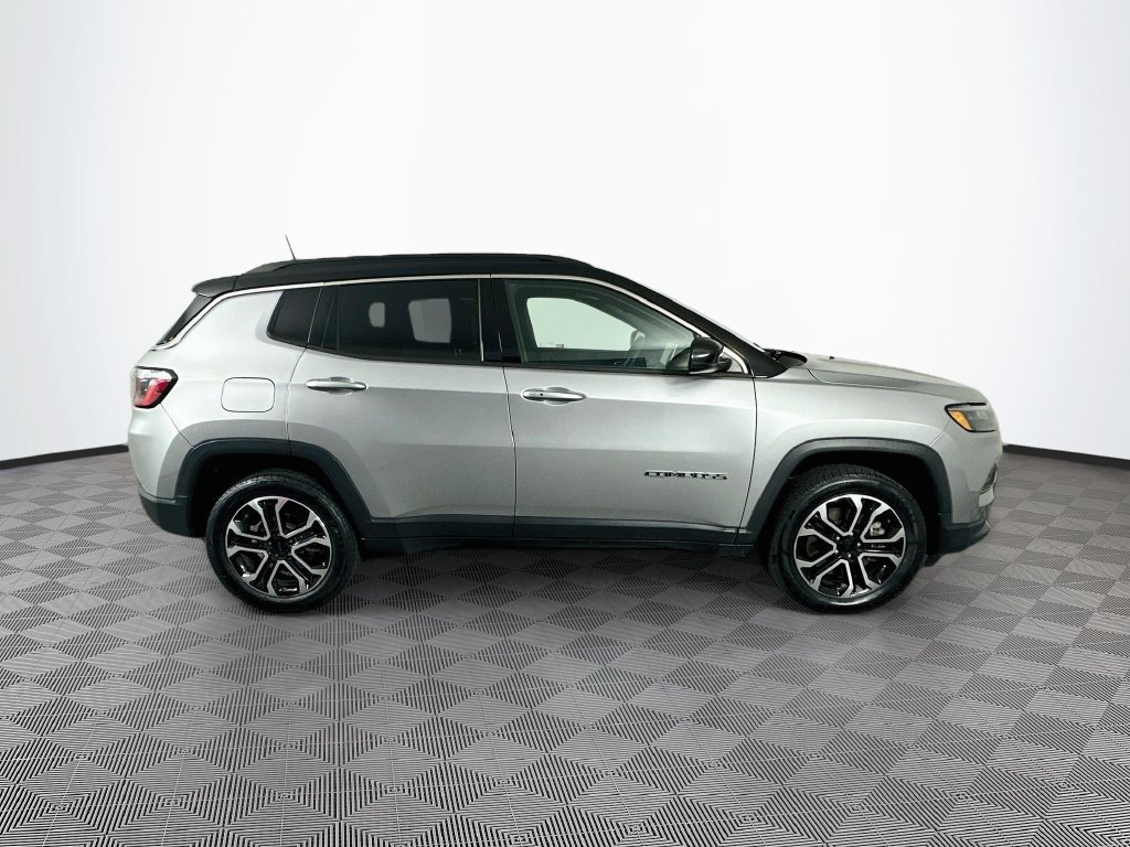 Certified 2023 Jeep Compass Limited AWD/4WD image 13
