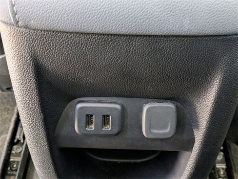 Used 2018 Chevrolet Colorado Z71 image 23