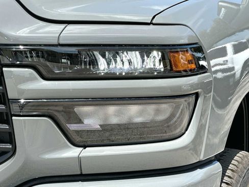New 2026 RAM 2500 Tradesman AWD/4WD image 16