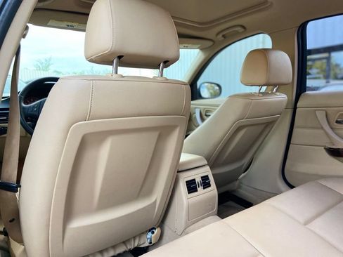 Used 2011 BMW 328i Sedan RWD image 20