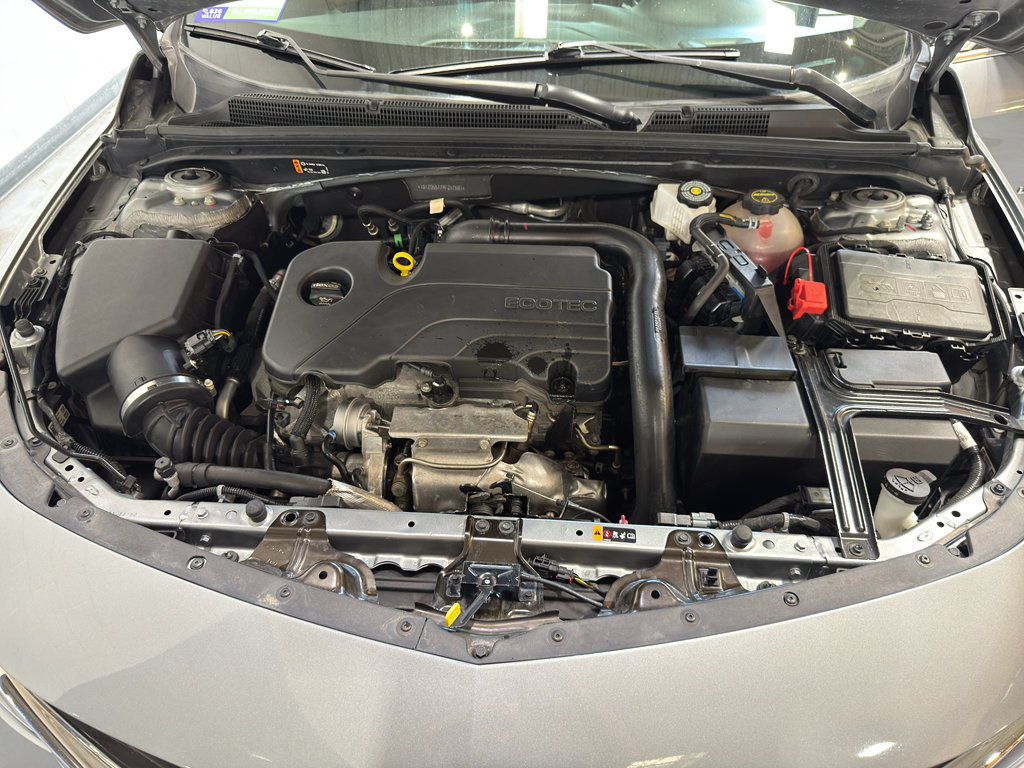 Used 2024 Chevrolet Malibu LT FWD image 29