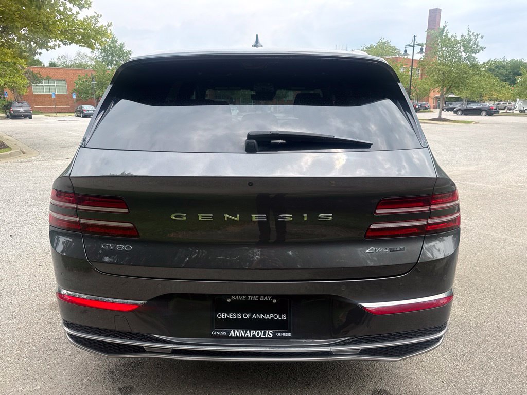 Certified 2025 Genesis GV80 3.5T Prestige AWD/4WD image 9