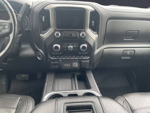 Used 2020 GMC Sierra 1500 Denali w/ Denali Ultimate Package AWD/4WD image 11