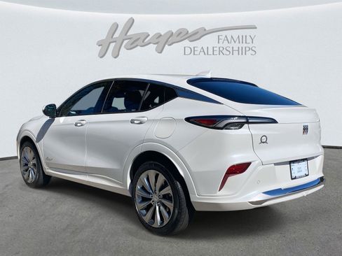 Used 2025 Buick Envista Avenir image 39