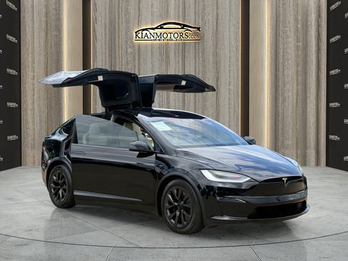 Used 2023 Tesla Model X AWD/4WD image 19