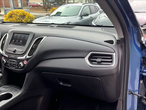 Used 2024 Chevrolet Equinox LT image 13
