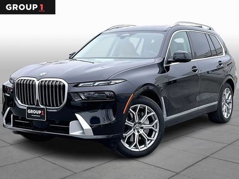 Used 2025 BMW X7 xDrive40i w/ Premium Package image 1